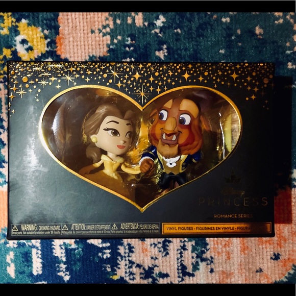 Disney’s Beauty and the Beast Figurines  💛🥀💛 - Picture 1 of 4